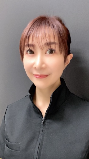小林 美香